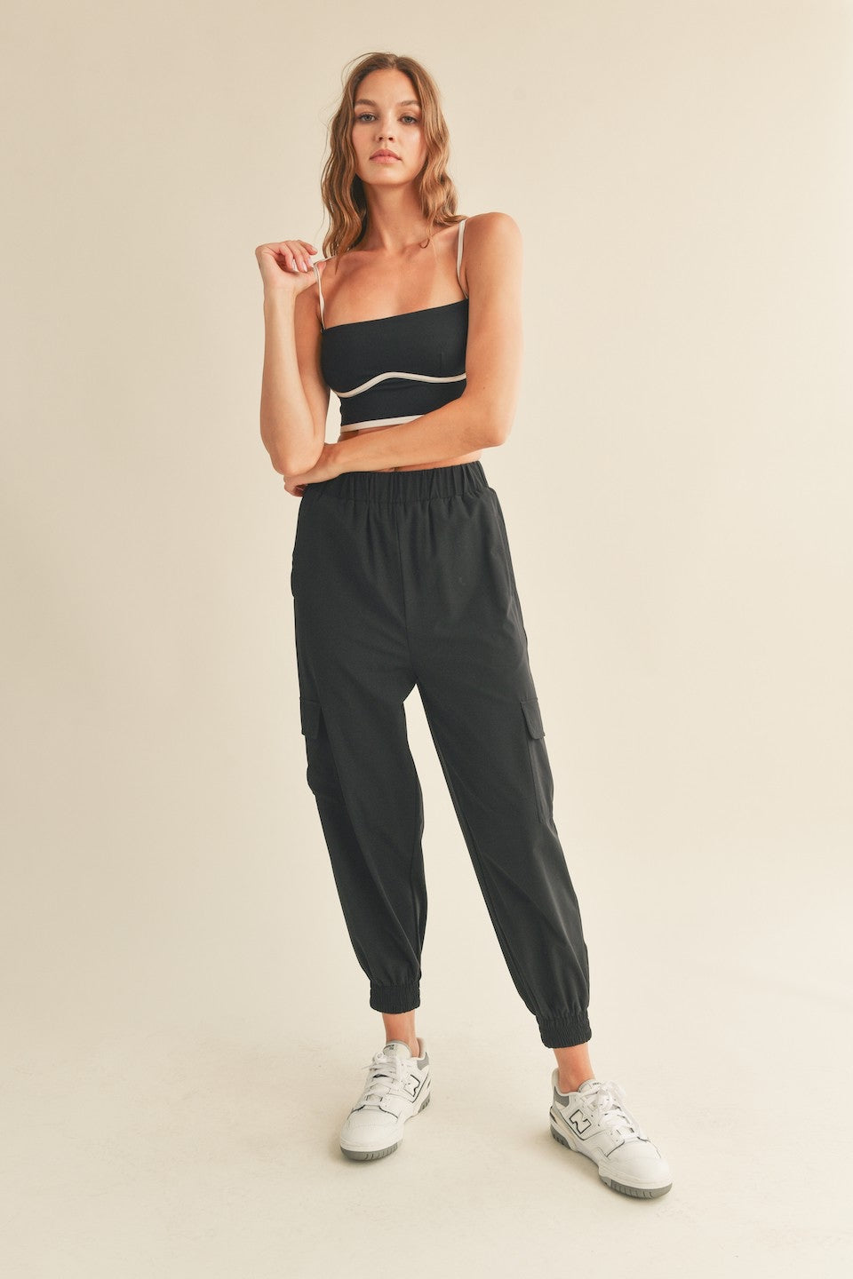 CONTRAST TOP