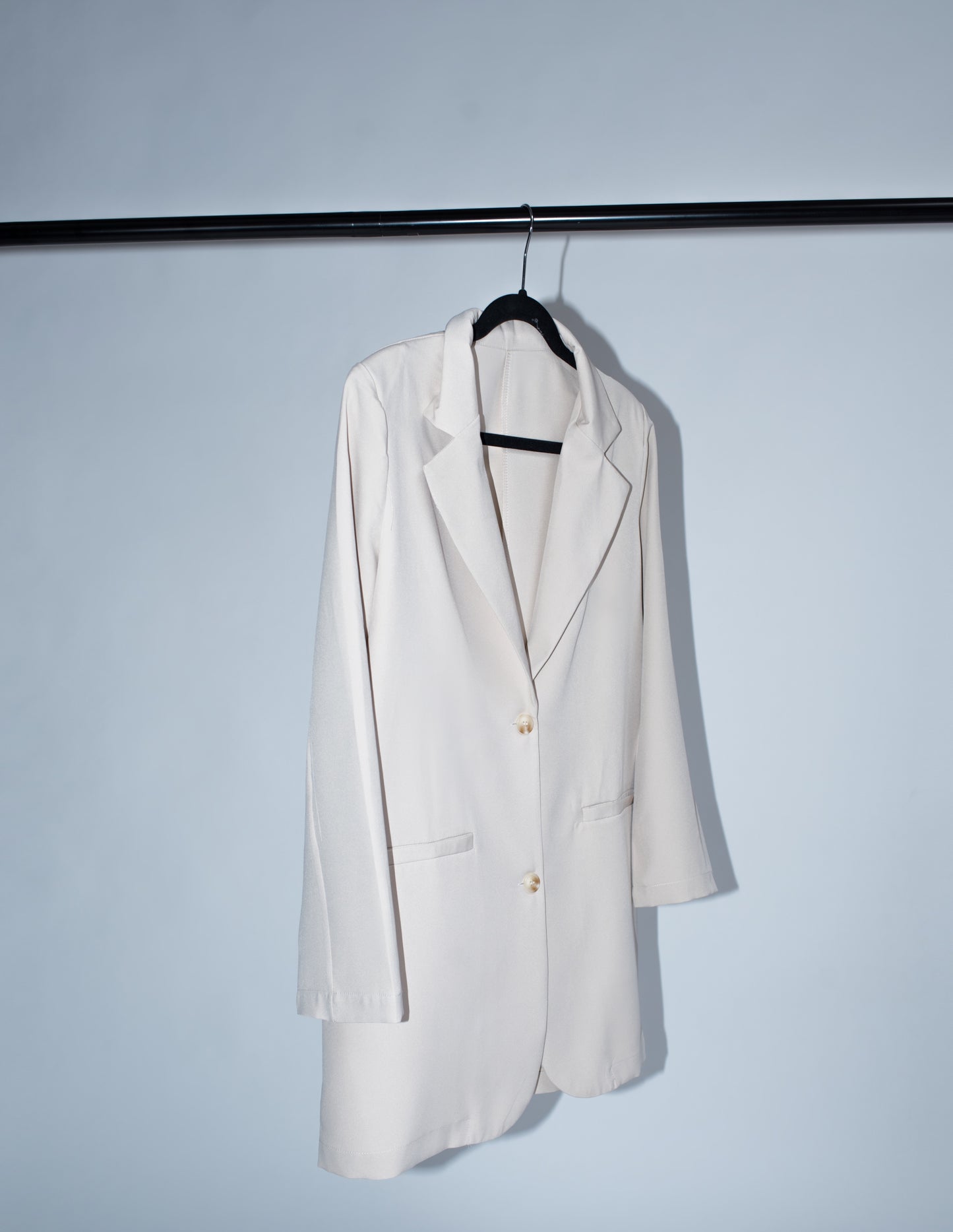 NUDE BLAZER