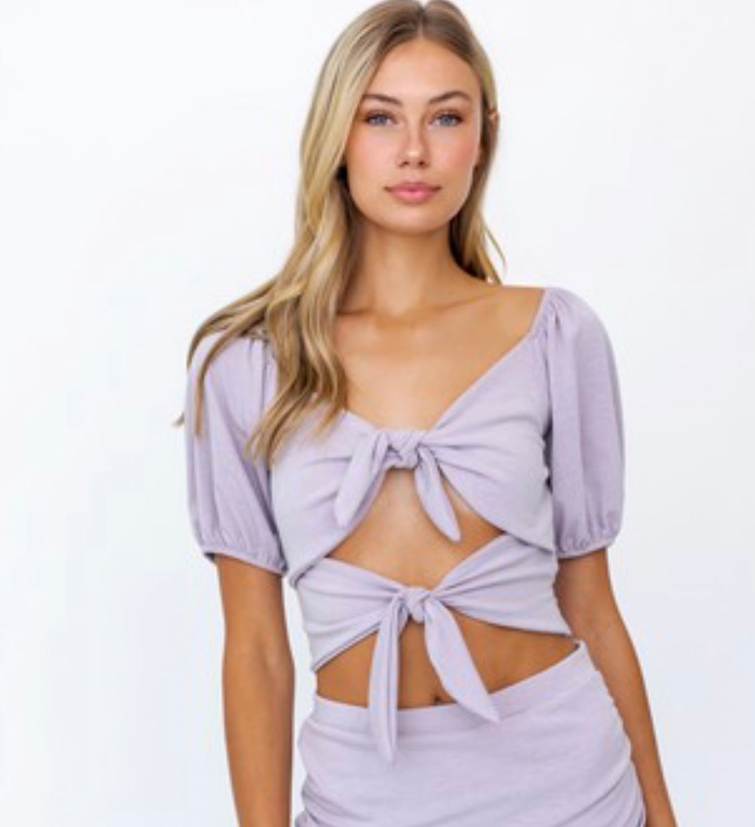 KNOTTED TOP